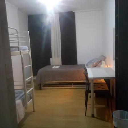 Hostel Individual *
